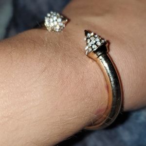 Women's stretch bracelet